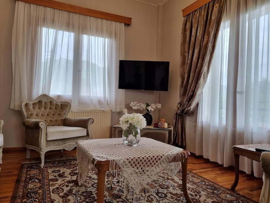 κτημα μποραβου Kastoria